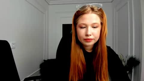 Snapshot of sweetdaylight chatting on 06.18.26 sweetdaylight online show from 06.18.26
