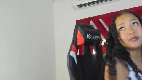 Sweet Desire online show from 02.15.26