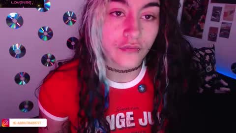 Abril online show from 11.04.25