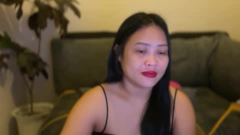 Khaye online show from 12.23.25