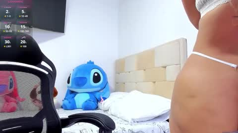 Snapshot of sweetfabianaxl chatting on 11.14.25 Fabiana online show from 11.14.25