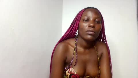 Snapshot of sweetfel chatting on 07.18.26 sweetfel online show from 07.18.26