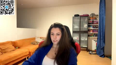 Snapshot of sweetfenomen67 chatting on 05.17.26 Joanna online show from 05.17.26