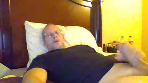 sweetg233 online show from 10.15.25