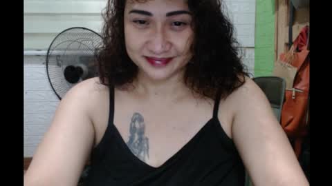 Snapshot of sweetgemini23 chatting on 10.18.25 Jean online show from 10.18.25