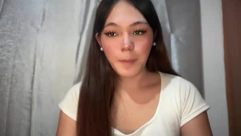 Snapshot of sweetgirl_ayesha chatting on 11.13.25 Ayesha online show from 11.13.25