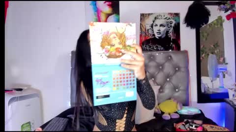 Catalina online show from 01.03.25