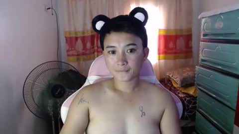 Snapshot of sweeti_marie chatting on 09.14.25 sweeti_marie online show from 09.14.25