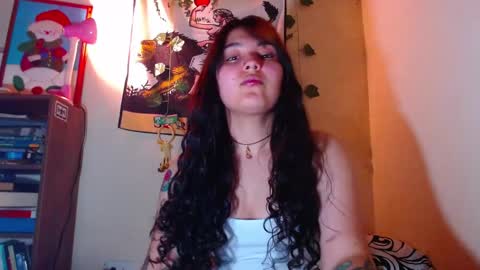 Snapshot of sweetie_maryy chatting on 12.14.24 Maria my insta sweetie maryy online show from 12.14.24