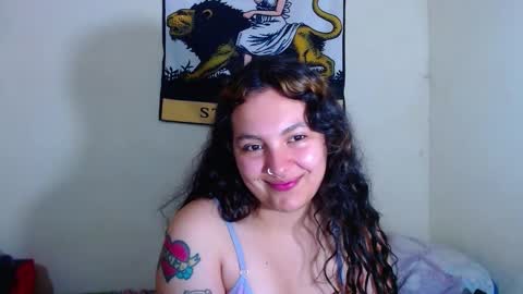 Snapshot of sweetie_maryy chatting on 02.25.26 Maria my insta sweetie maryy online show from 02.25.26