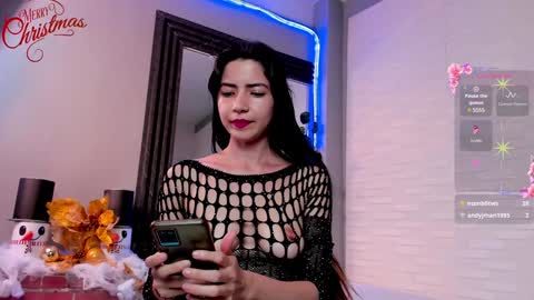 Snapshot of sweetieandjuiicy chatting on 12.20.24 Call me Nataly online show from 12.20.24