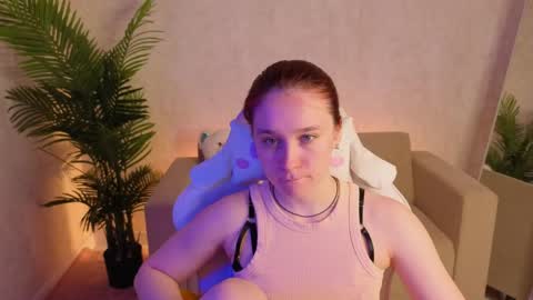 Snapshot of sweetieblushh chatting on 06.08.26 Lottie online show from 06.08.26