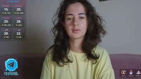 Snapshot of sweetiekendl chatting on 10.11.25 Kendl online show from 10.11.25