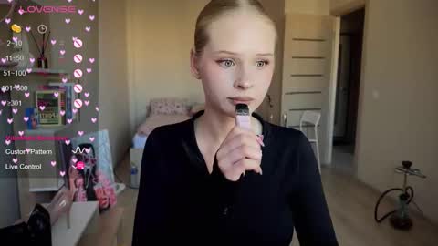 sweetie Lisa3 online show from 09.11.25