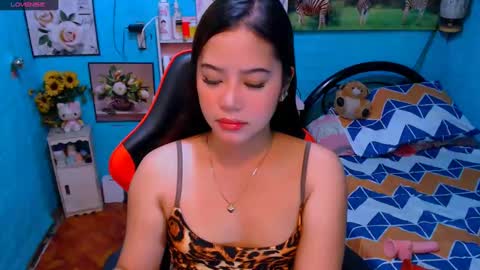 Nicole online show from 03.07.25