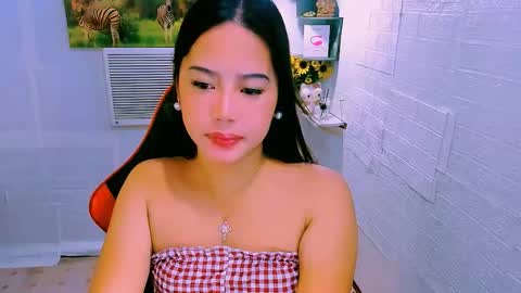 Nicole online show from 10.17.25