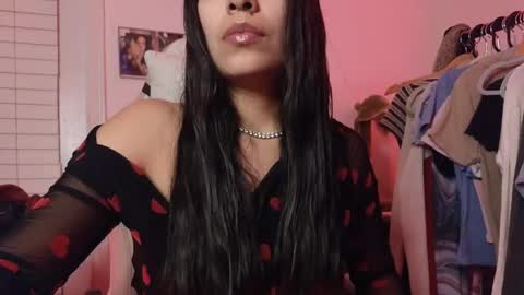 Snapshot of sweetieslikebutter chatting on 10.08.25 Blu Sweets online show from 10.08.25