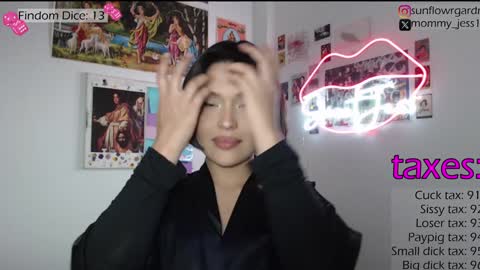 SweetJess online show from 01.06.25