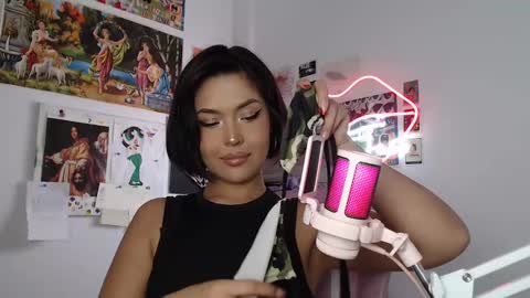 SweetJess online show from 03.05.25