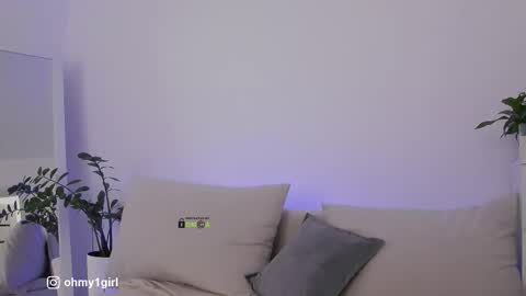 SweetKira1 online show from 11.18.25