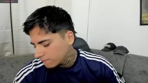 Snapshot of sweetlatinoboy chatting on 07.25.26 SWEETLATINBOY online show from 07.25.26
