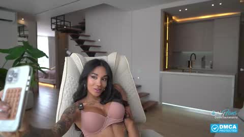 Laura Saenz  Geminis online show from 09.14.25