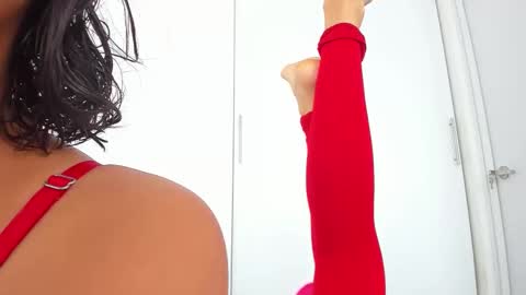 Azulandvioleta online show from 12.01.25