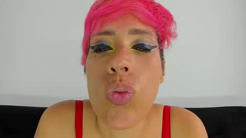 Azulandvioleta online show from 05.31.26