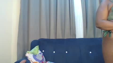 sweetlight_pie online show from 02.01.25