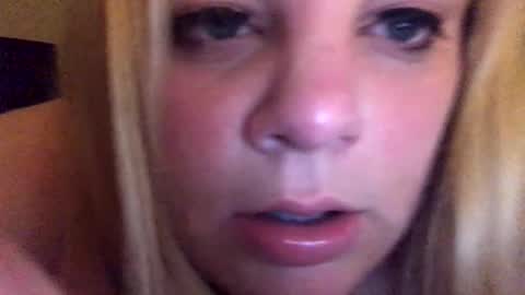 Snapshot of sweetlisa92 chatting on 12.22.24 Lisa online show from 12.22.24