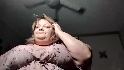 Snapshot of sweetlolajean chatting on 09.10.25 sweetlolajean online show from 09.10.25