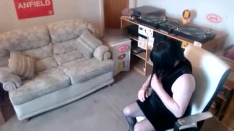 sweetlouise69 online show from 11.27.25