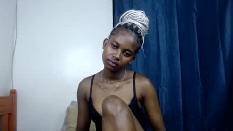 Snapshot of sweetlykaya chatting on 07.14.26 KAYA online show from 07.14.26