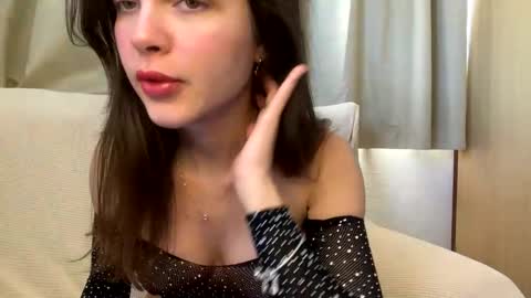 sweetmarymaria online show from 01.13.25