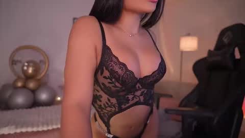 Snapshot of sweetmelii29 chatting on 10.11.25 instagram melisabahamon online show from 10.11.25