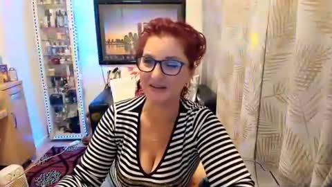 sweetmom4you online show from 10.02.25