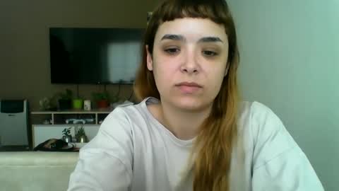 Snapshot of sweetmoonns2 chatting on 10.13.25 sweetmoonns2 online show from 10.13.25