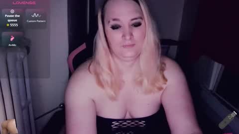 SweetMorgan online show from 04.03.26