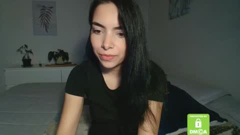 Sweet Mysterious online show from 11.25.25