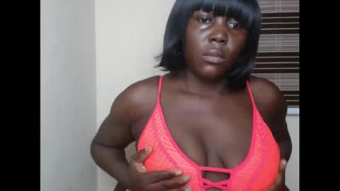 Snapshot of sweetnectarx chatting on 03.07.25 sweetnectarx online show from 03.07.25