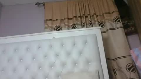 Snapshot of sweetnovah chatting on 07.05.26 Novah girlie online show from 07.05.26