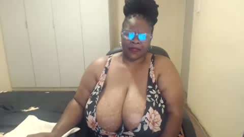 sweetnoziexxx online show from 02.21.25