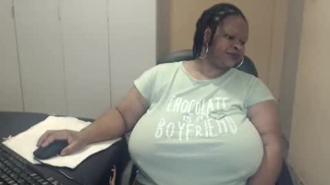 sweetnoziexxx online show from 10.12.25