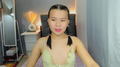 Snapshot of sweetnwildts chatting on 05.11.26 Ghena online show from 05.11.26