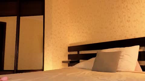 Anya online show from 12.02.25