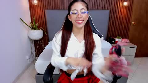 sweetpeach_20 online show from 01.13.25