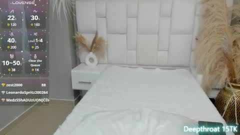 Snapshot of sweetpervert__ chatting on 12.26.24 MIA online show from 12.26.24