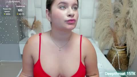 Snapshot of sweetpervert__ chatting on 12.31.24 MIA online show from 12.31.24