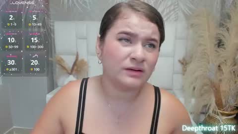 Snapshot of sweetpervert__ chatting on 01.09.25 MIA online show from 01.09.25