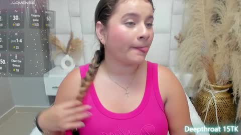 Snapshot of sweetpervert__ chatting on 01.23.25 MIA online show from 01.23.25